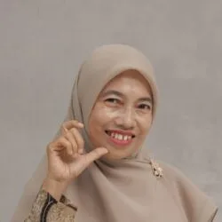 Darni Safitri MD, S.Pd.