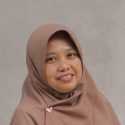 Estiya Hayati, S.Pd.