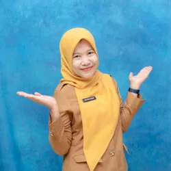 LEDY APRISANINGRUM, S.Pd